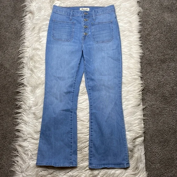 Cali Demi-Boot Jeans in Quince Wash: Button-Front Edition - Picture 2 of 8